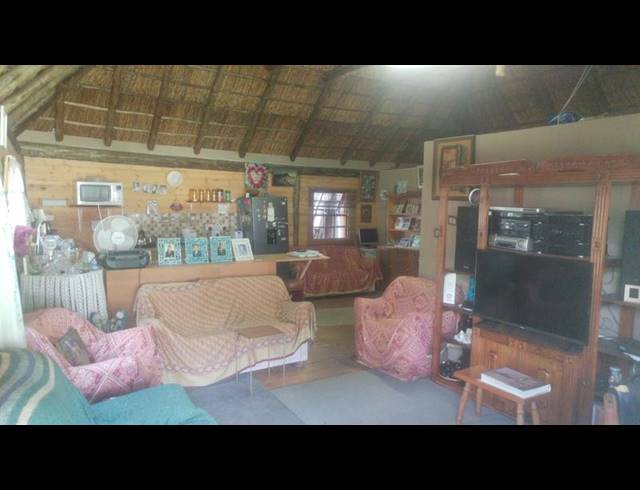 5 BEDROOM HOUSE FOR SALE IN CAPITAL PARK